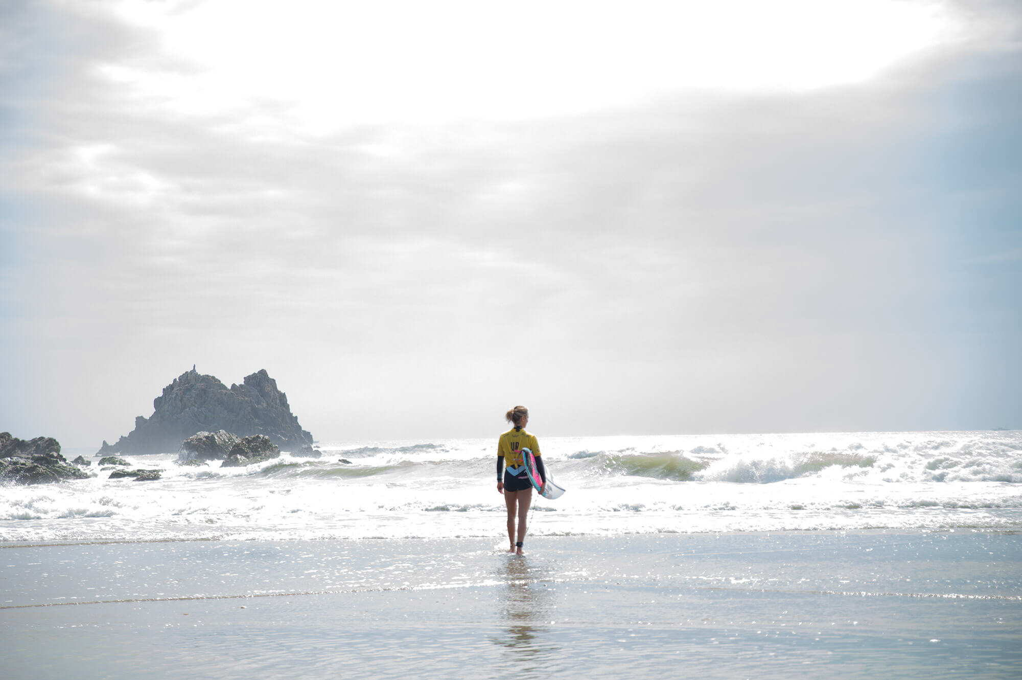 UR ISA World Surfing Games 2018 Women Competition