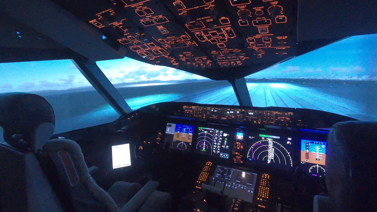 Flight of Dreams - 787 Simulator
