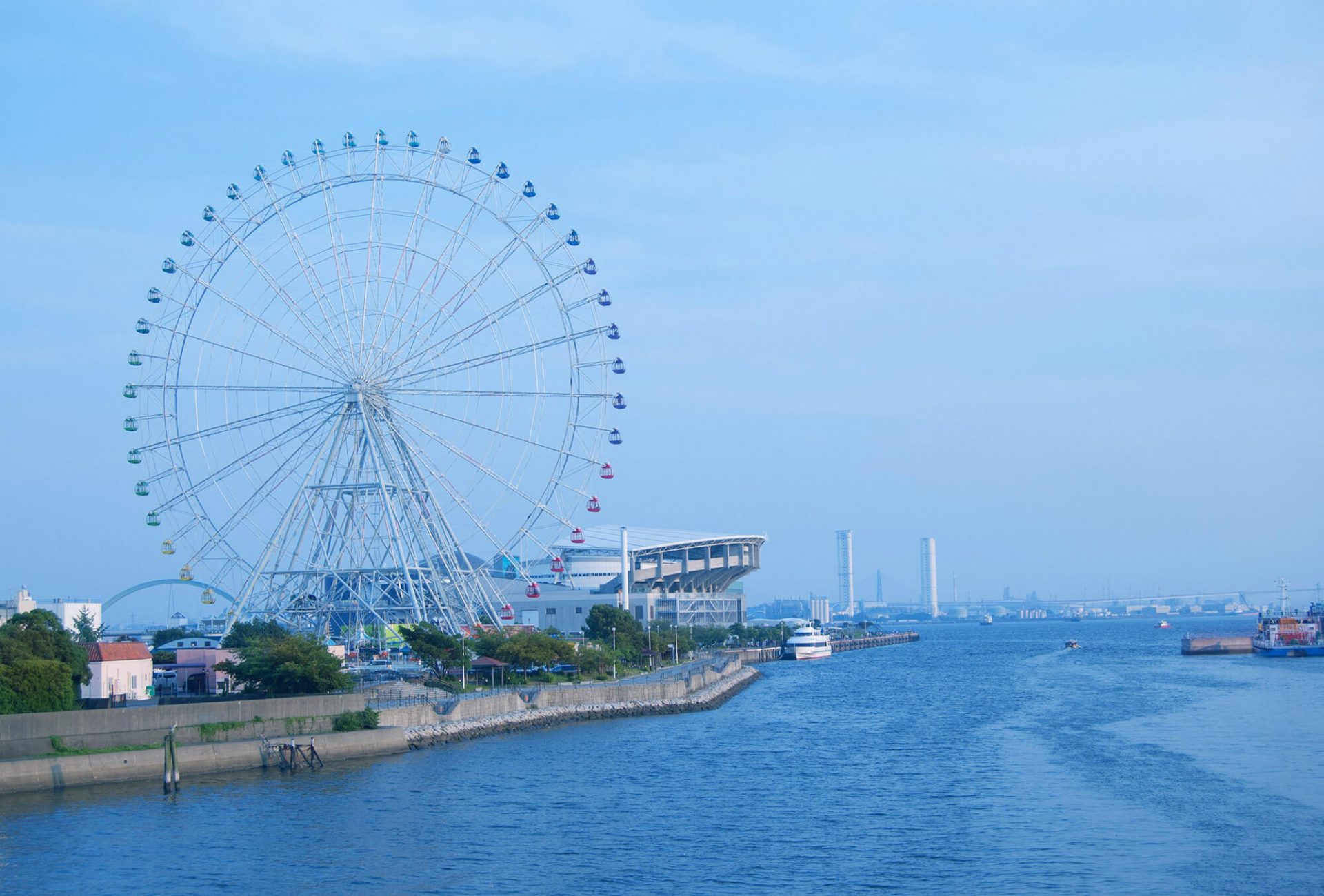 El Puerto de Nagoya Visita uno de los puertos más grandes de Japón